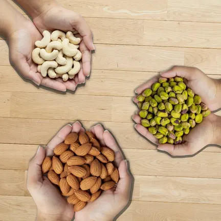 Luxury Mixed Nuts Gift Set - Image 12